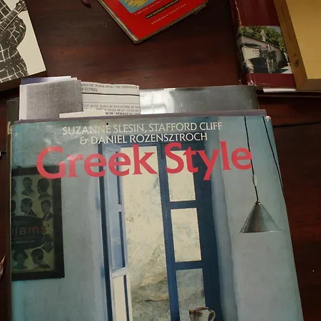 Kyra Vintage Old Town Апартаменти *